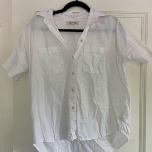 Madewell short-sleeve white button down. Size xs